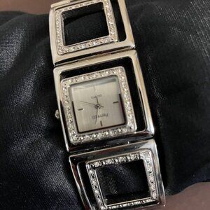 Ferretti Ladies Watch –Bracelet Style